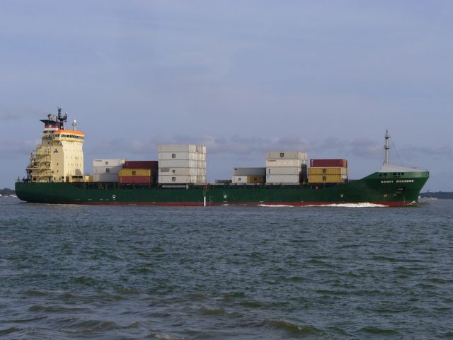 Sandy Rickmers - estuaire - 10 septembre 2010 (03).JPG